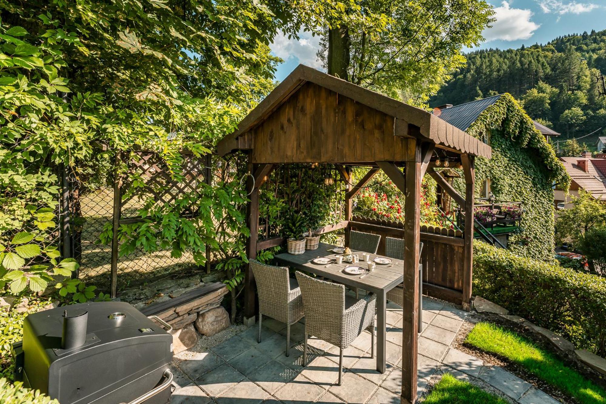 Апартаменты Dom "Pod Gorkami" Шавница Экстерьер фото